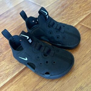 Nike Team Hustle Toddler Unisex Water Shoes